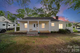 312 Cook St, Mooresville, NC 28115 - Photo 2