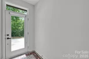 336 Twinflower Ln, Charlotte, NC 28205 - Photo 4