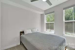 336 Twinflower Ln, Charlotte, NC 28205 - Photo 6