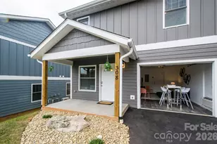 308/312 Jenna Clare Ln, Asheville, NC 28805 - Photo 2