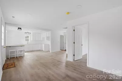 1601 Sigmon Street, Lincolnton, NC 28092 - Photo 2