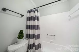 5026 Sardis Rd, Charlotte, NC 28270 - Photo 18