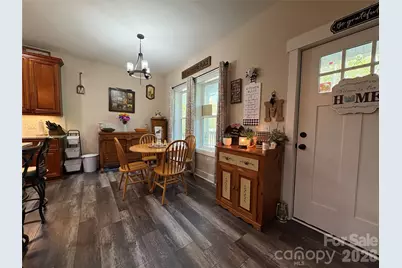 196 8th Avenue, New London, NC 28127 - Photo 12