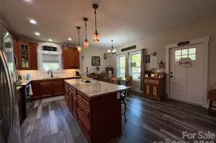 196 8th Ave, New London, NC 28127 - Photo 8