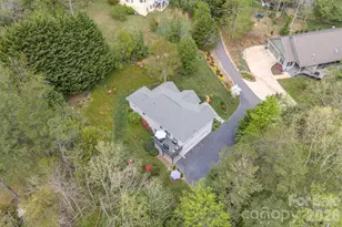9 Double Eagle Dr, Weaverville, NC 28787 - Photo 6