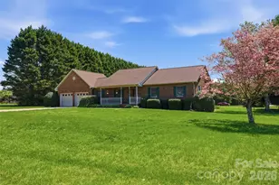 112 Mobeal Ln, Statesville, NC 28625 - Photo 1