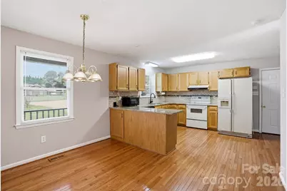 112 Mobeal Lane, Statesville, NC 28625 - Photo 10