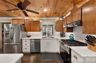 514 Roy Forrester Rd, Mars Hill, NC 28754 - Photo 12