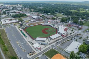 1002 W 2nd Ave, Gastonia, NC 28052 - Photo 22