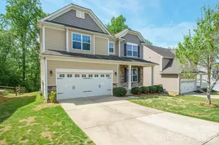 106 E Heart Pine Ln, Statesville, NC 28677 - Photo 2