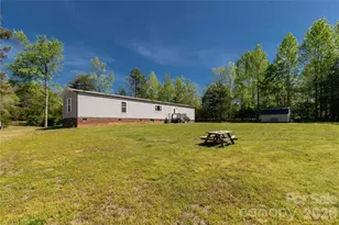 3041 Dr Nichols Rd, York, SC 29745 - Photo 4