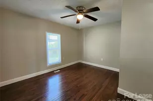 121 Willow Ln, Concord, NC 28025 - Photo 8