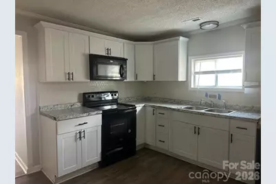 705 Sumter Street, Lancaster, SC 29720 - Photo 6