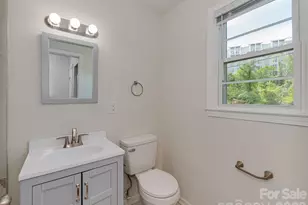 349 Wakefield Dr, Charlotte, NC 28209 - Photo 20