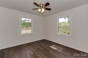 349 Wakefield Dr, Charlotte, NC 28209 - Photo 22