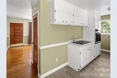 32 Hillendale Road, Asheville, NC 28805 - Photo 10