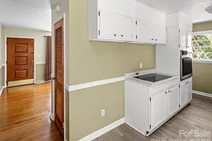 32 Hillendale Rd, Asheville, NC 28805 - Photo 10