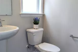 8823 Arrington Hall Dr, Charlotte, NC 28215 - Photo 12