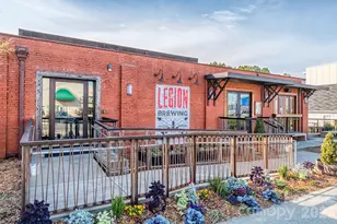 1427 Tippah Park Ct, Charlotte, NC 28205 - Photo 34