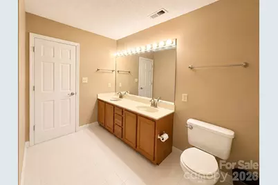 603 29th Avenue NE #213, Hickory, NC 28601 - Photo 18