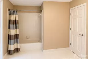 603 29th Ave NE, Hickory, NC 28601 - Photo 16