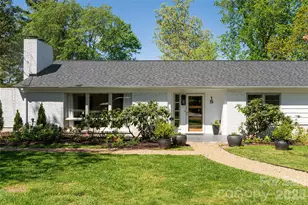 15 Red Oak Rd, Asheville, NC 28804 - Photo 2