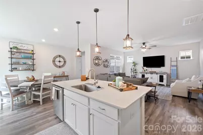 2726 Monument Point Circle, Fort Mill, SC 29715 - Photo 4