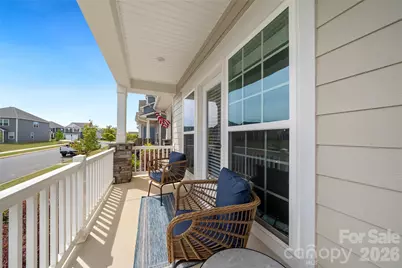 2726 Monument Point Circle, Fort Mill, SC 29715 - Photo 2