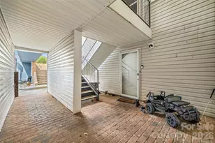 9119 Spyglass Pl, Charlotte, NC 28214 - Photo 20