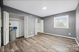 9119 Spyglass Pl, Charlotte, NC 28214 - Photo 4