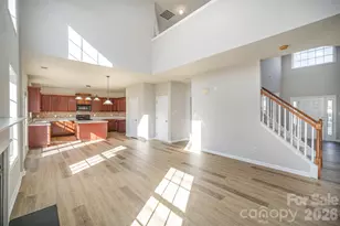 5805 Lindley Crescent Dr, Indian Trail, NC 28079 - Photo 4