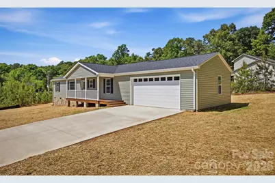 4915 S T Clark Road, Morganton, NC 28655 - Photo 2