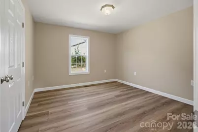 4915 S T Clark Road, Morganton, NC 28655 - Photo 28
