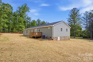 4915 St Clark Rd, Morganton, NC 28655 - Photo 6