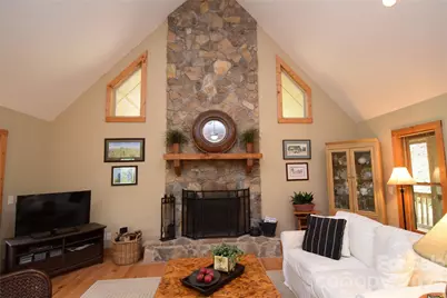 604 Croft View Drive, Bakersville, NC 28705 - Photo 16