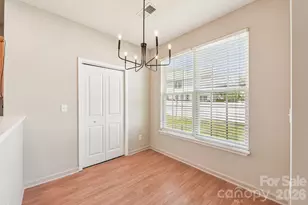 12531 Deaton Hill Dr, Charlotte, NC 28269 - Photo 8