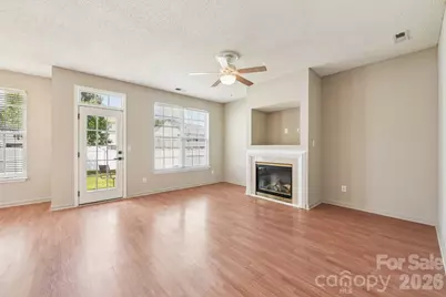 12531 Deaton Hill Drive, Charlotte, NC 28269 - Photo 4