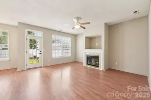 12531 Deaton Hill Dr, Charlotte, NC 28269 - Photo 4