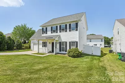 12531 Deaton Hill Drive, Charlotte, NC 28269 - Photo 2