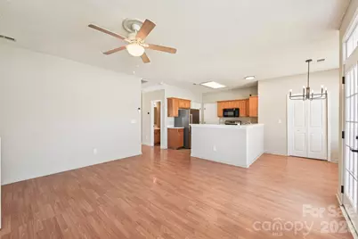 12531 Deaton Hill Drive, Charlotte, NC 28269 - Photo 6