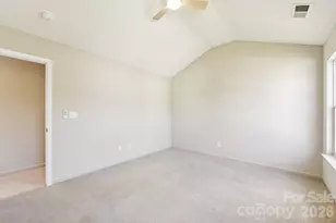 12531 Deaton Hill Dr, Charlotte, NC 28269 - Photo 24