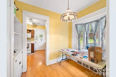 147 Walnut Avenue, Spruce Pine, NC 28777 - Photo 12