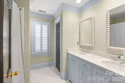 138 Middleton Drive, Charlotte, NC 28207 - Photo 38