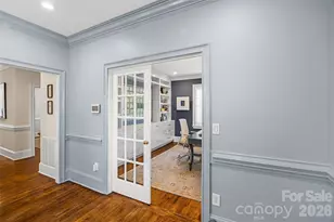 138 Middleton Dr, Charlotte, NC 28207 - Photo 10