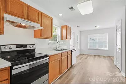 1215 McAllister Drive, Charlotte, NC 28216 - Photo 10