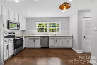 4411 Kevin Court, Charlotte, NC 28205 - Photo 14