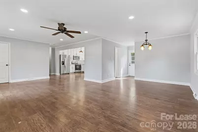 4411 Kevin Court, Charlotte, NC 28205 - Photo 8