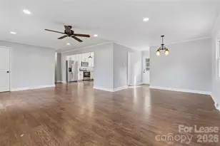 4411 Kevin Ct, Charlotte, NC 28205 - Photo 8