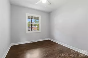 4411 Kevin Ct, Charlotte, NC 28205 - Photo 18