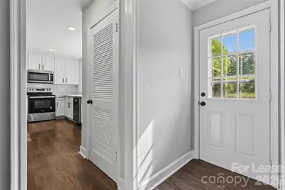 4411 Kevin Court, Charlotte, NC 28205 - Photo 10